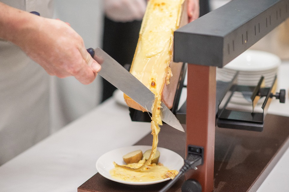 L'alternativa alla raclette va di traverso ai vallesani