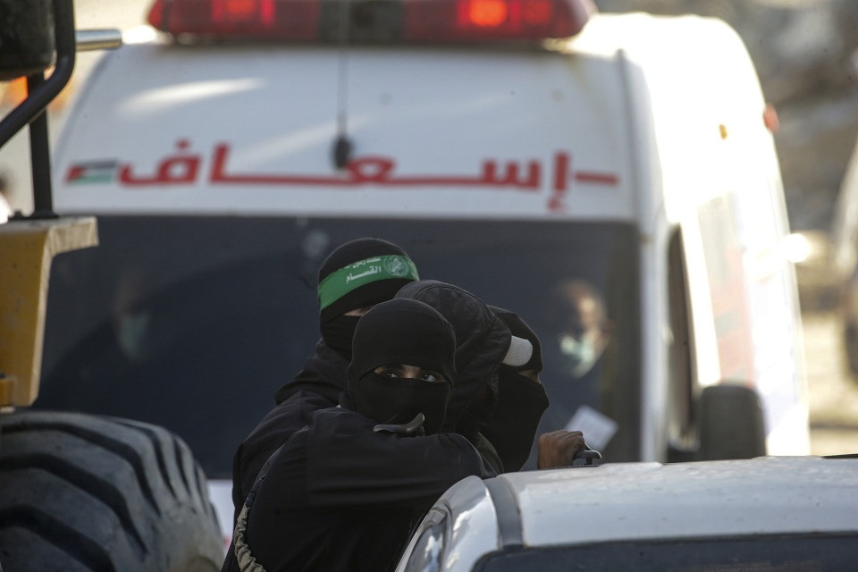 L'ostaggio morto riconsegnato a Israele è il thailandese Sudthisak Rinthalak