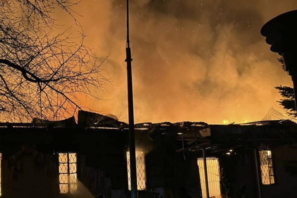 La rete energetica ucraina gravemente danneggiata: «Interruzioni per 16 ore al giorno»