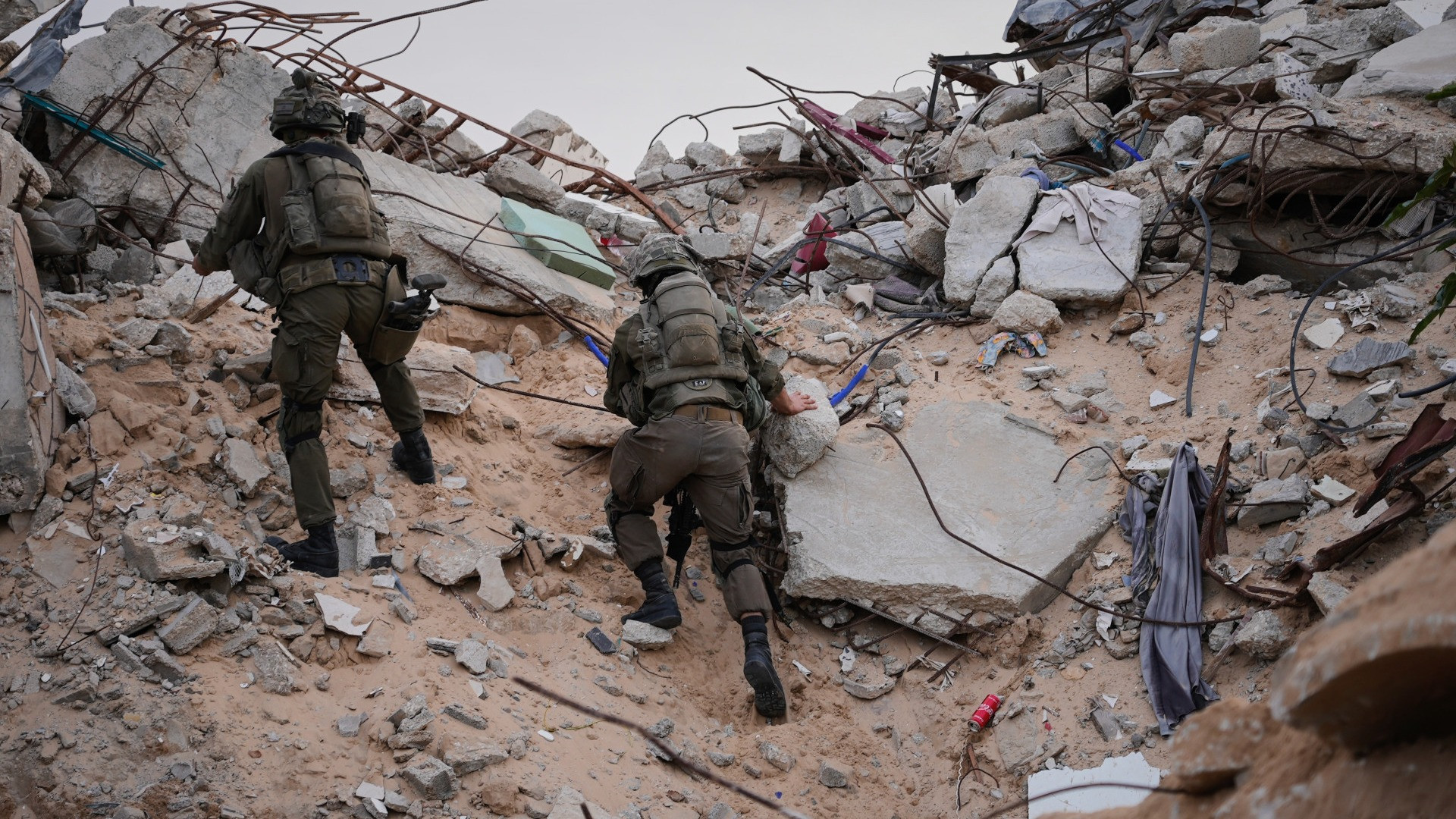 «Israele ha violato il cessate il fuoco almeno 738 volte»