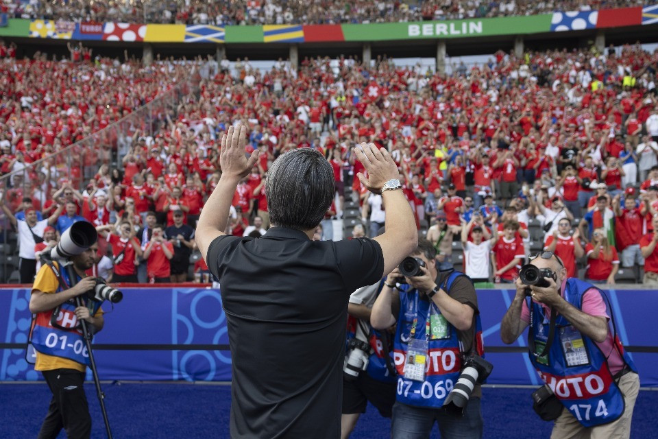 C'è chi sa già di poter mettere mano sui biglietti della Svizzera, ma a che prezzo?