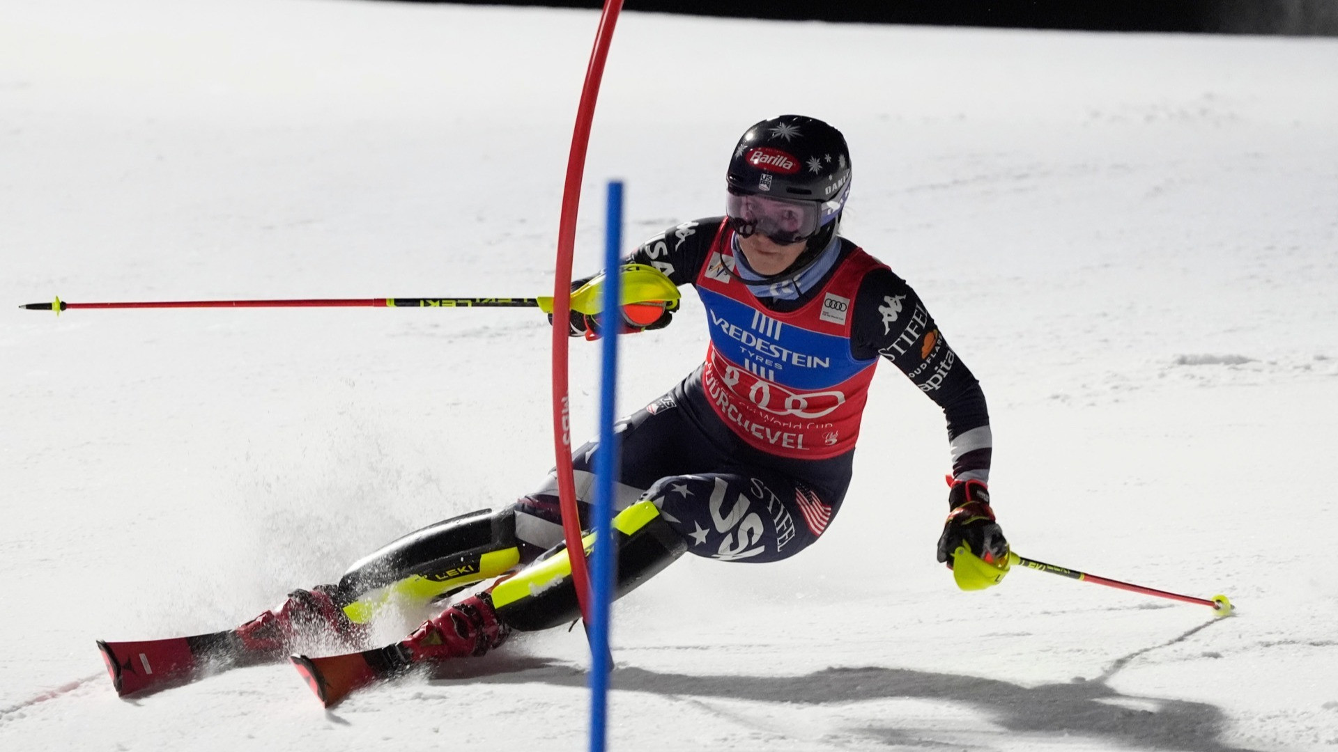 Shiffrin da urlo nello slalom notturno di Courchevel
