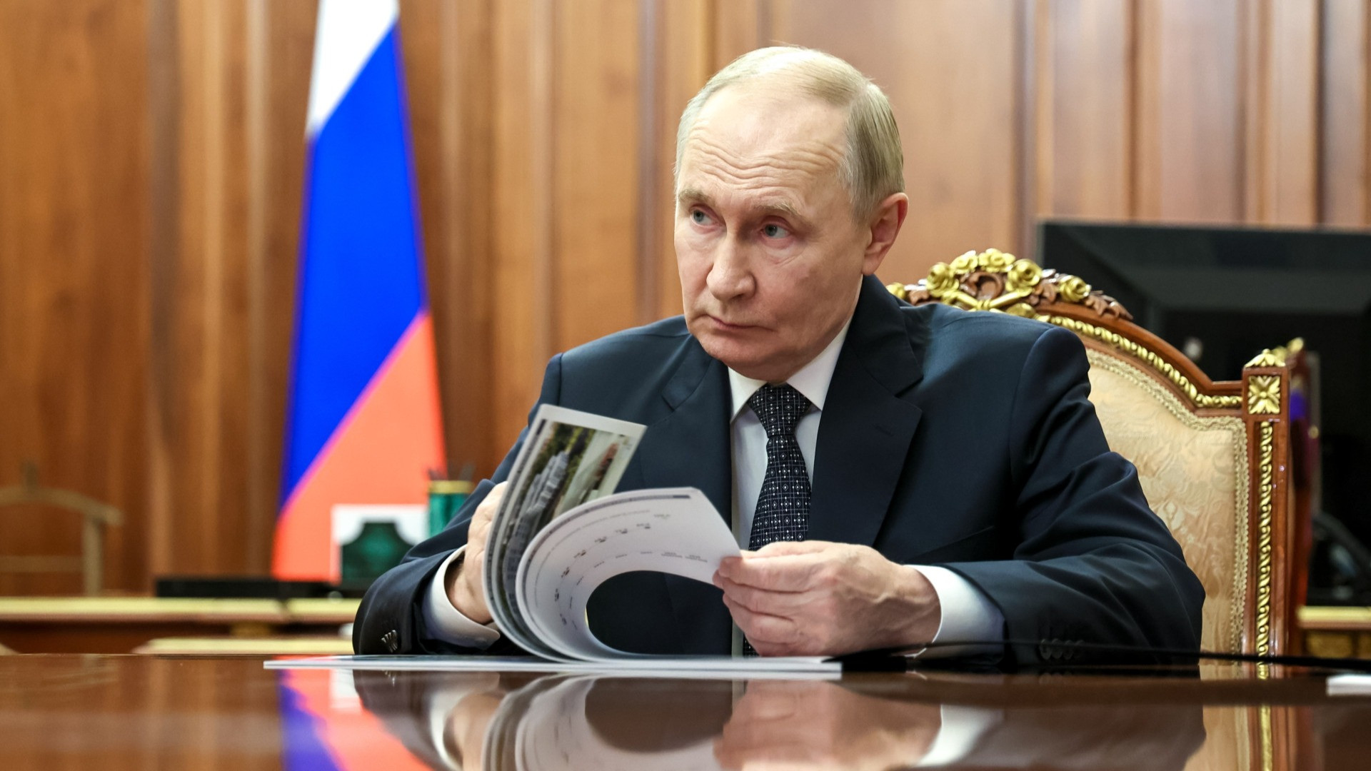 Putin attacca gli europei: «Porcellini che si sono uniti alla politica di Biden»