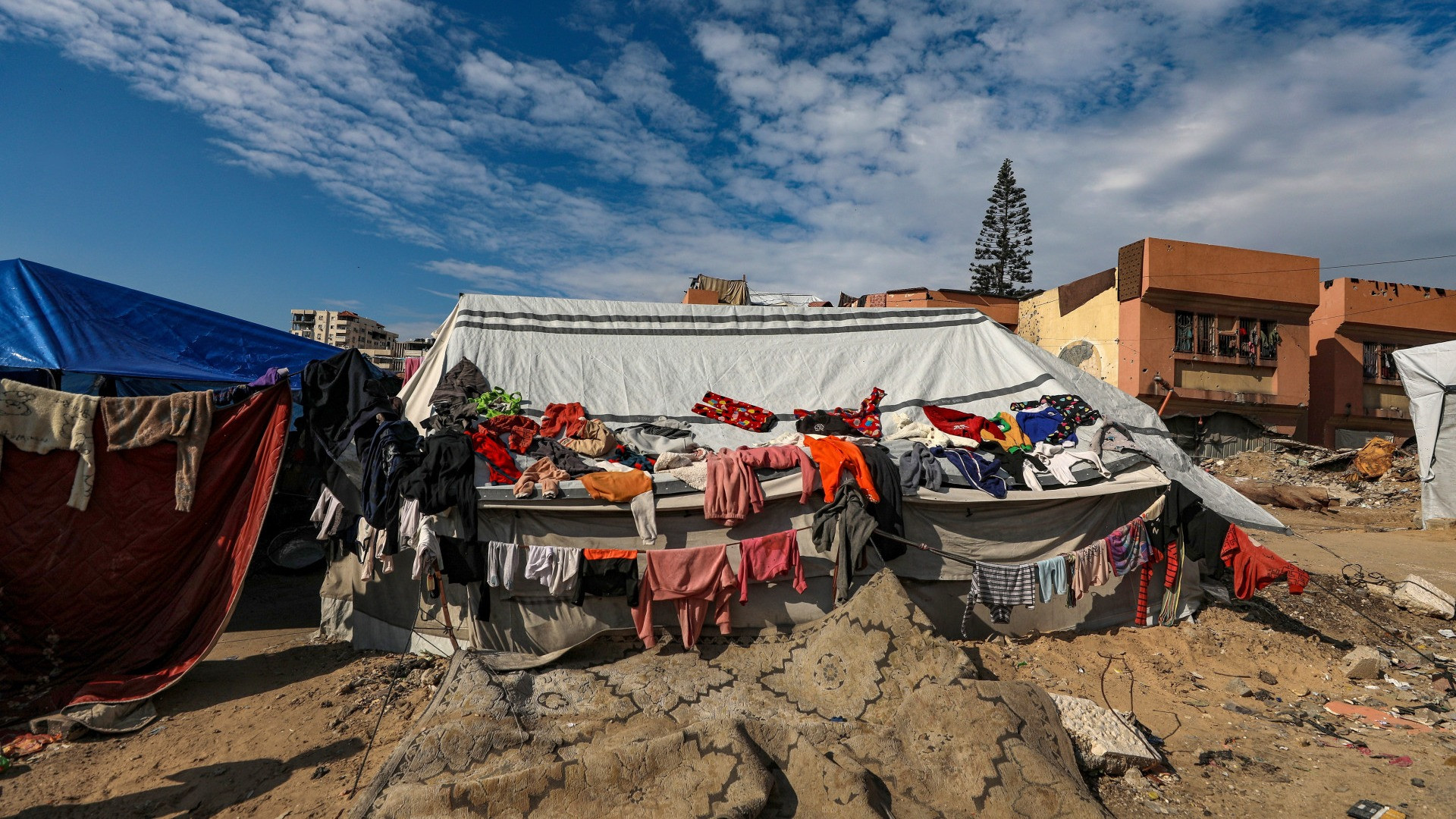 «Attività di routine per demolire le infrastrutture di Hamas»
