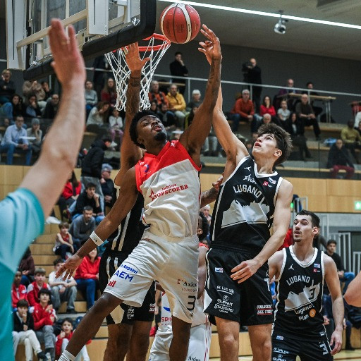 Il derby di Natale lo spacchetta la SAM