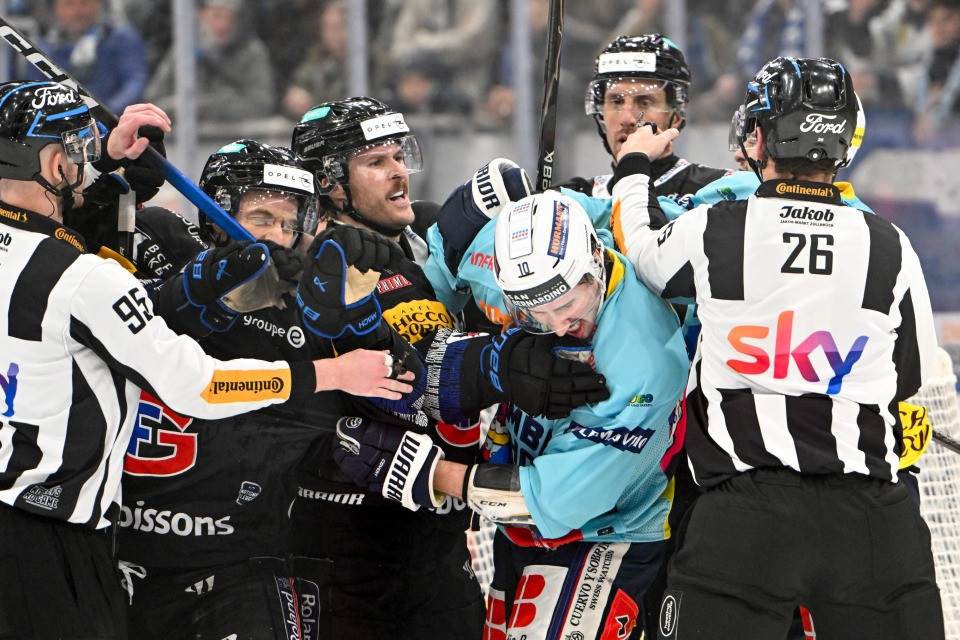 Ambrì Piotta beffato ai supplementari