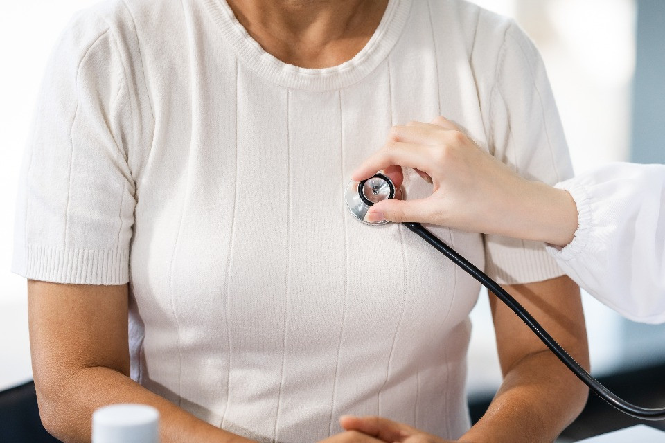 Malattie al cuore e cancro sono le principali cause di morte in Svizzera