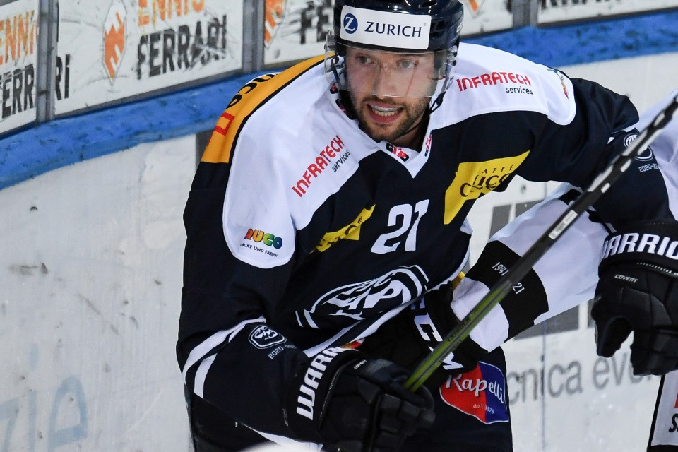 Capitan Grassi in biancoblù fino al 2030