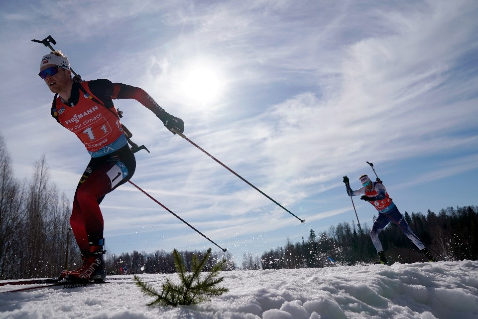 Il biatleta norvegese Sivert Bakken morto nel sonno durante un ritiro pre-olimpico