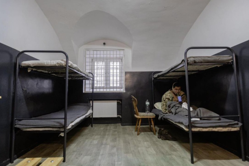 Le parole di due prigionieri di guerra nordcoreani in Ucraina: «Pronti a una nuova vita a Seul»