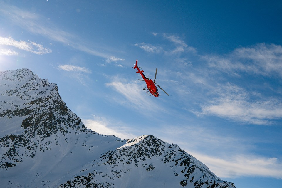 Valanga in Alto Adige, morto un escursionista