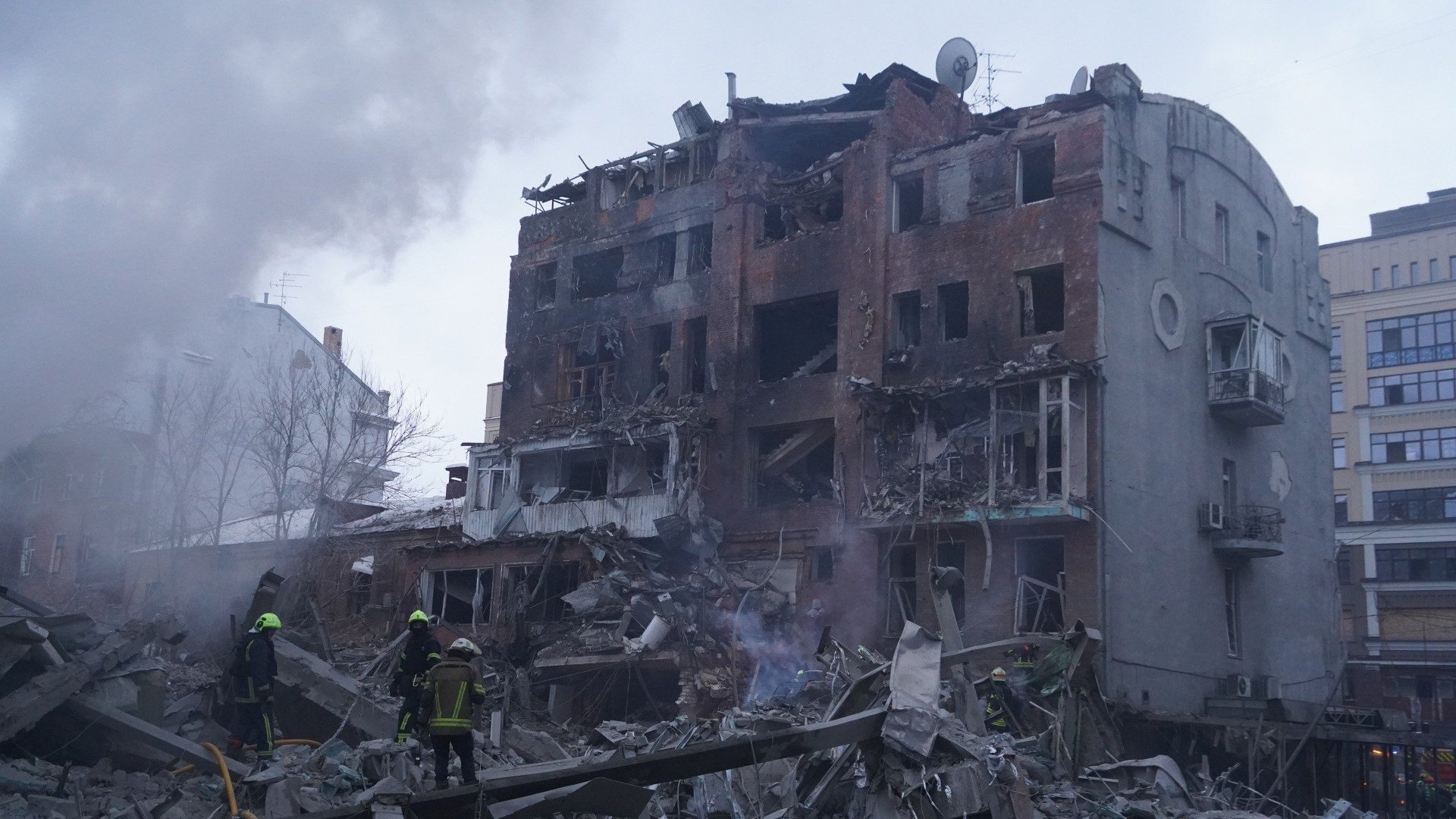 Novanta droni ucraini abbattuti durante la notte su diverse regioni russe