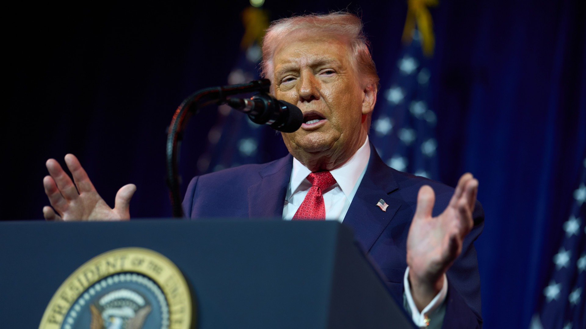 Trump: «Sempre al fianco della NATO, anche se non ci sarà per noi»