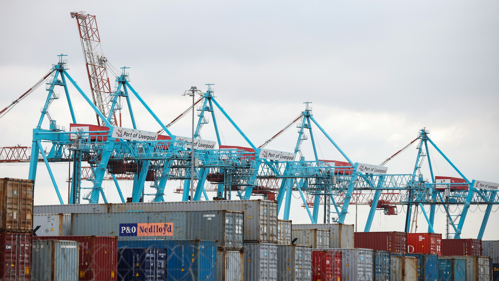 USA: a ottobre il deficit il commerciale crolla del 39% a 29 miliardi