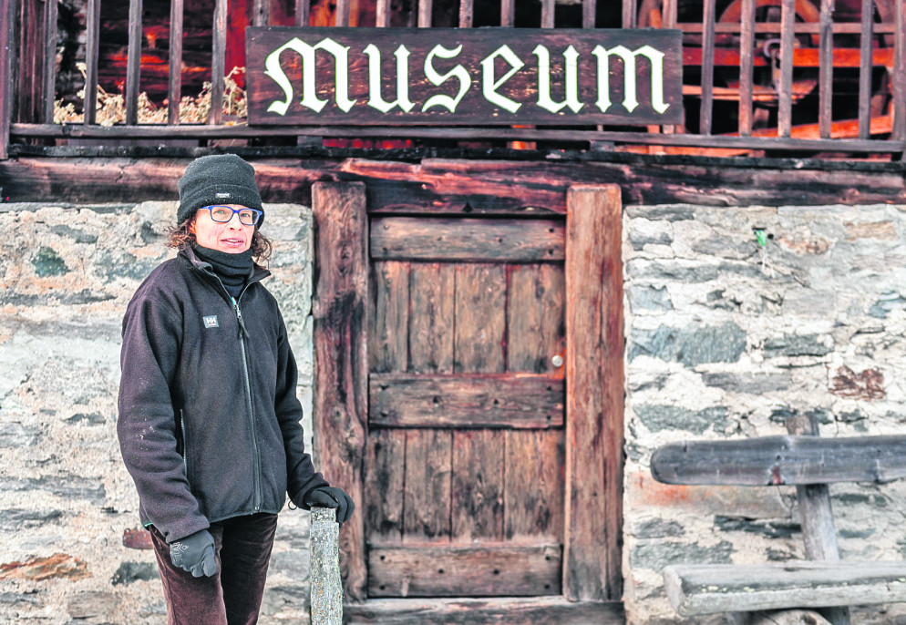 Cristina Della Pietra Lessman.