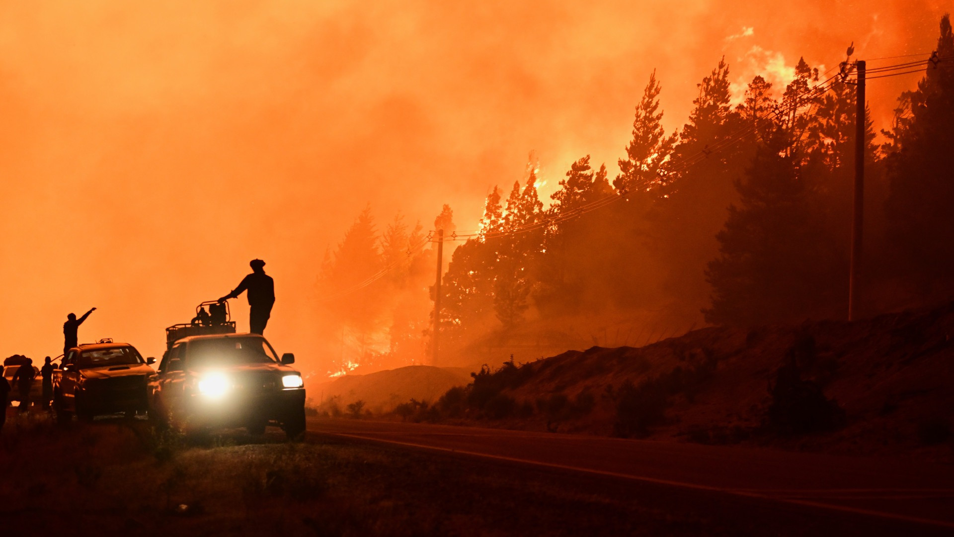 Patagonia, migliaia di turisti evacuati per grossi incendi