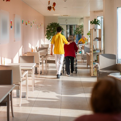 Rette per le case anziani: «Presto un cambiamento»