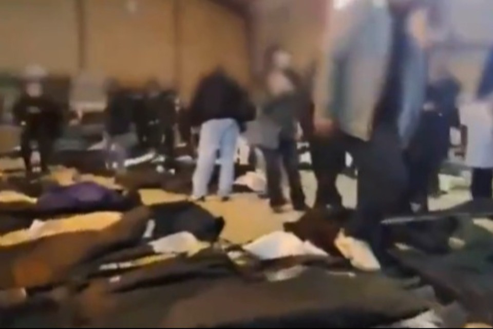 Niente Internet e telefoni per silenziare il massacro dei civili iraniani