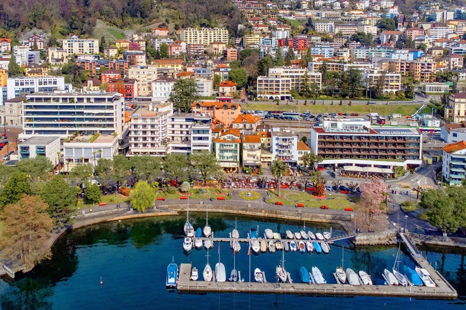 «Vogliamo opporci a quel bar, ma la procedura non è chiara»