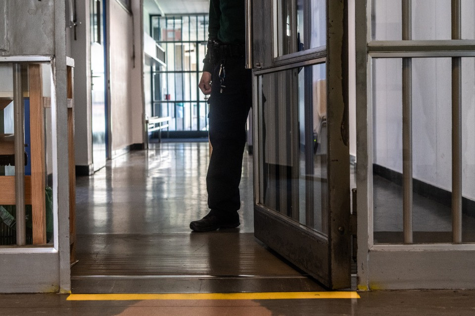 «Sì, ho appiccato l’incendio, ma è stato fatto in sicurezza»