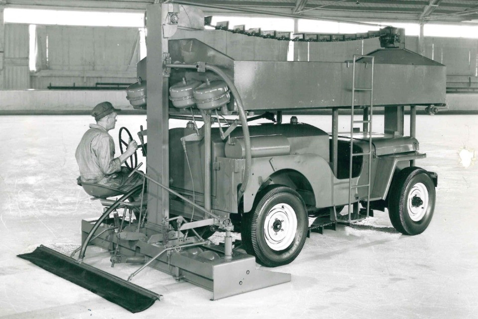 Nasce a Eureka l’inventore delle macchine Zamboni