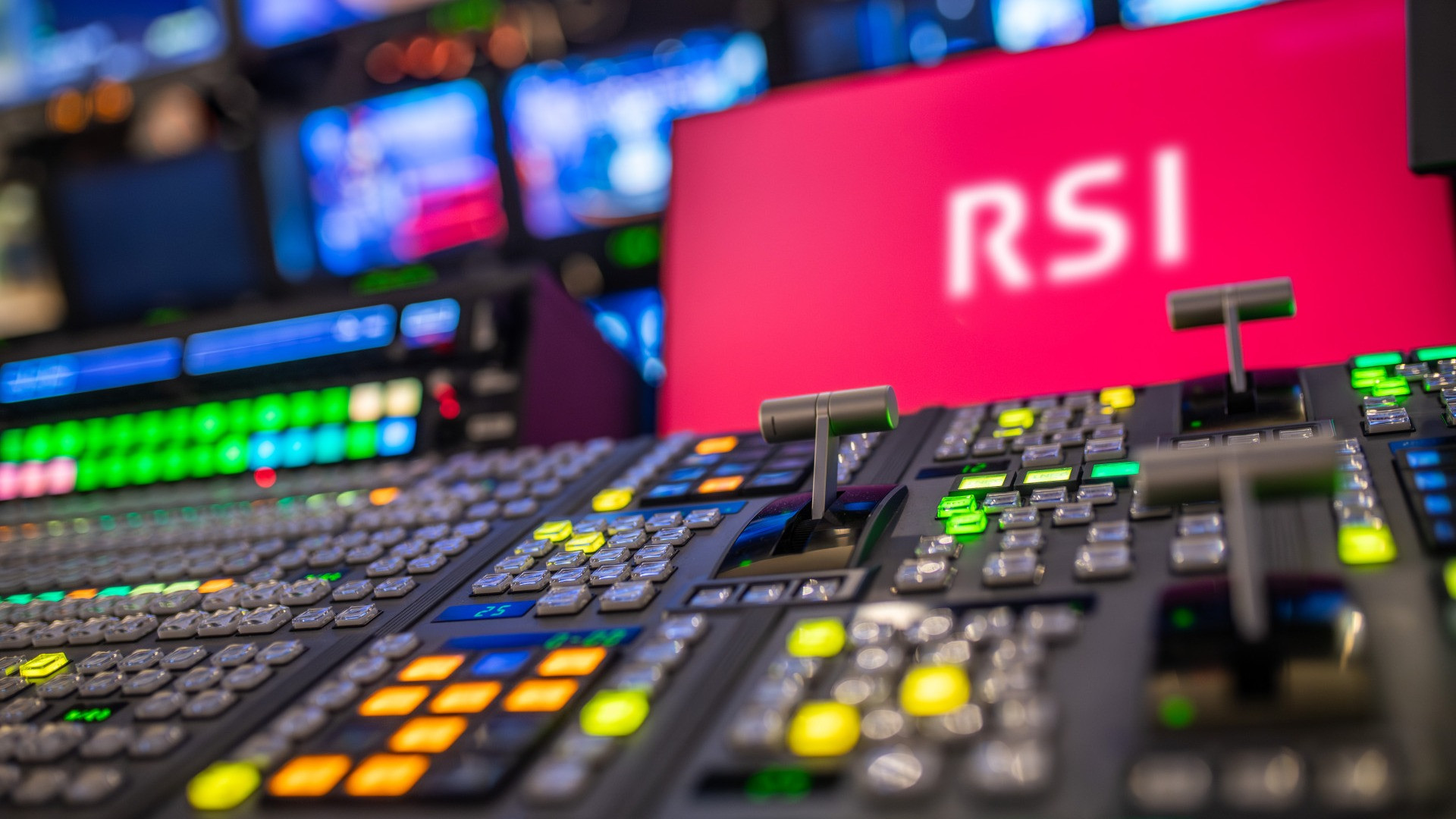 Sovranità, RSI e federalismo