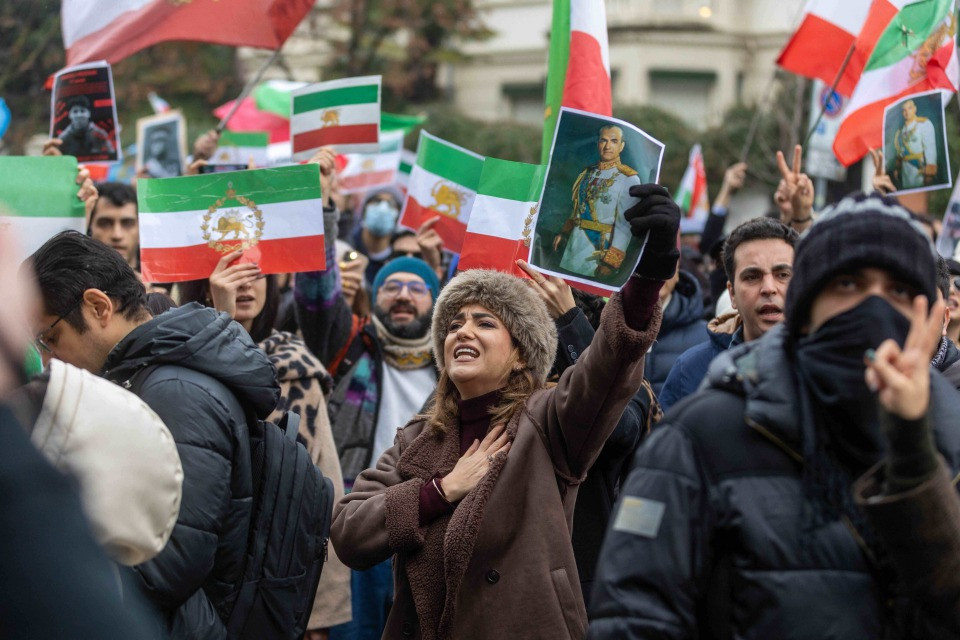 Proteste in Iran, i morti potrebbero essere oltre 16 mila