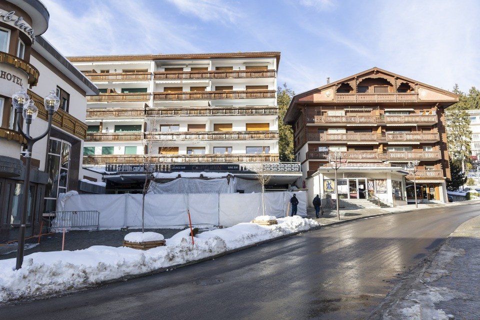 Crans-Montana, le autorità erano a conoscenza di irregolarità del Constellation già dal 2018