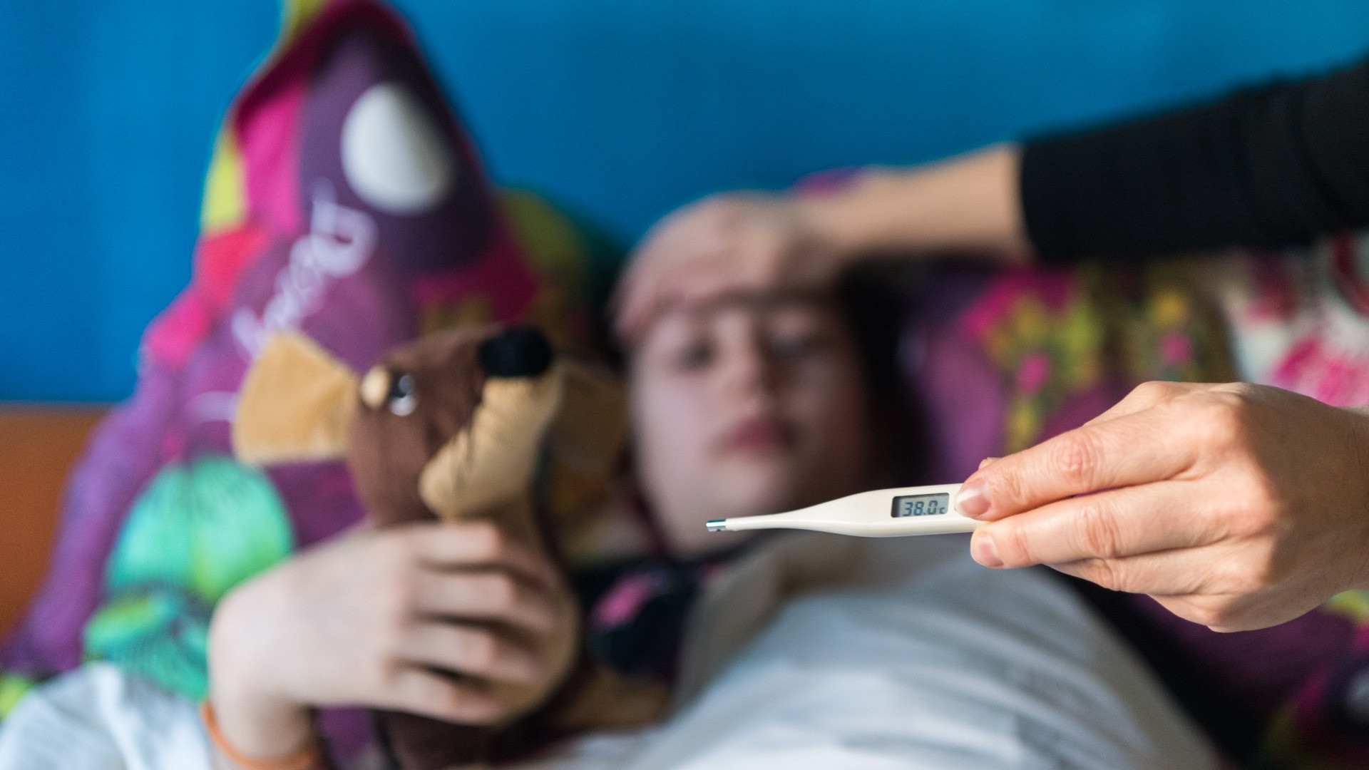 Casi di influenza ancora numerosi in Svizzera, anche se in calo