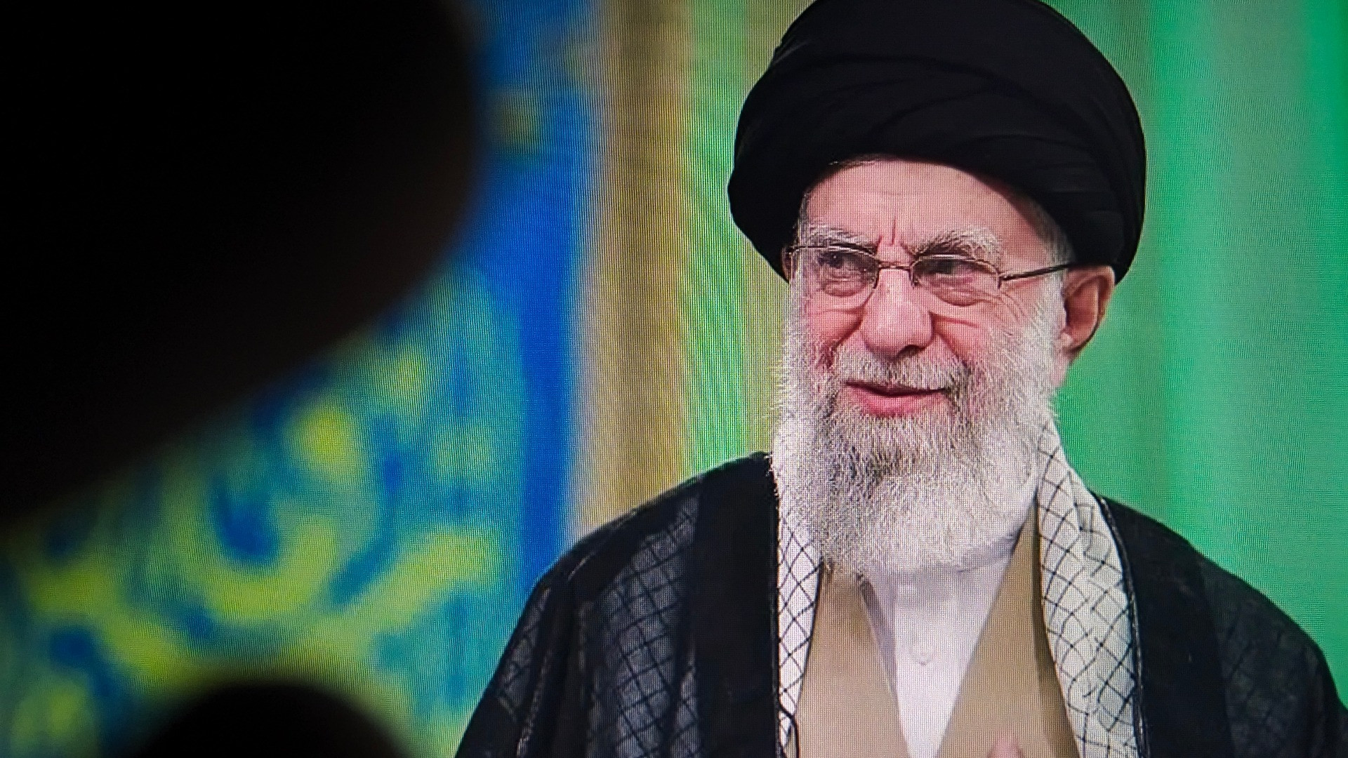 Alta tensione Usa-Iran, «Khamenei nascosto in un rifugio»