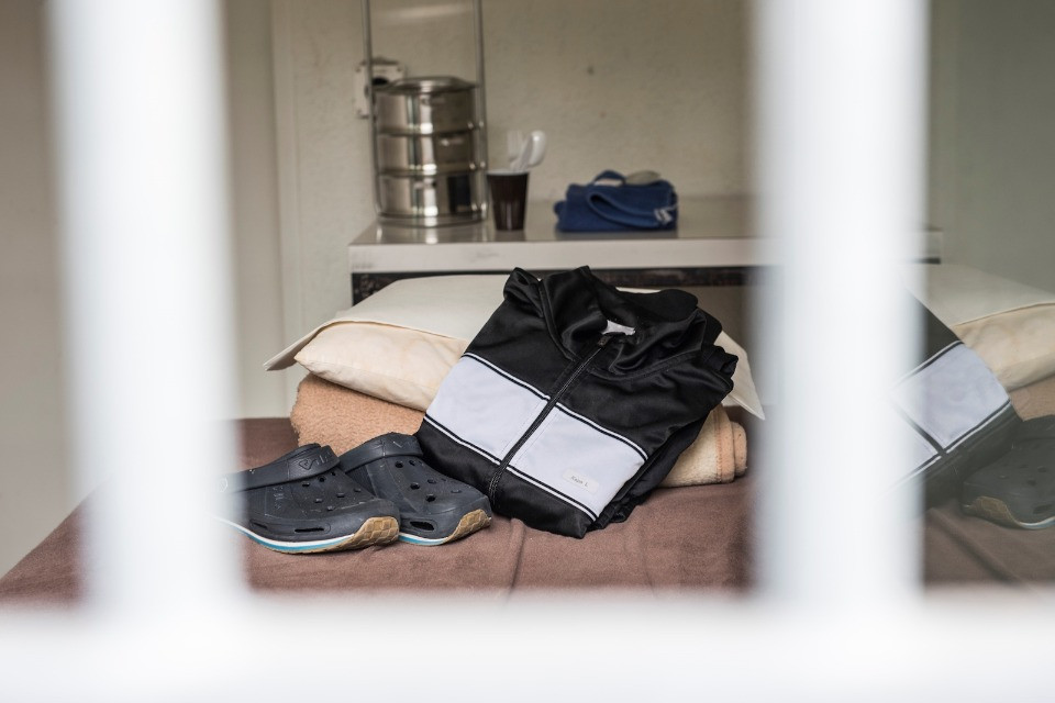 Furti notturni nelle auto a San Vittore e Roveredo, due arresti