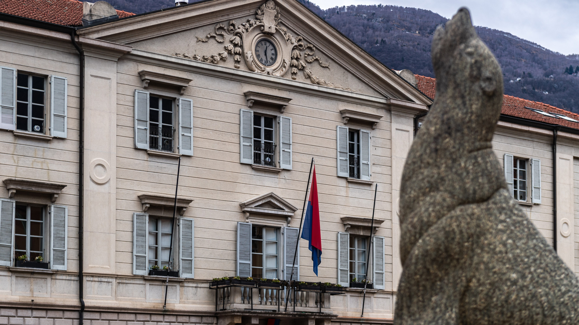 Il Consiglio di Stato invita a votare «no» al «Canone a 200»