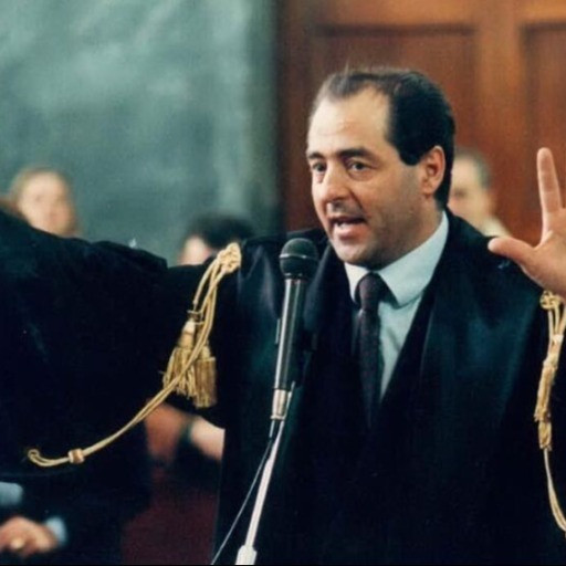 Antonio Di Pietro su Crans-Montana: «Grave l'arresto dopo 9 giorni, ma la collaborazione italosvizzera darà buoni risultati»