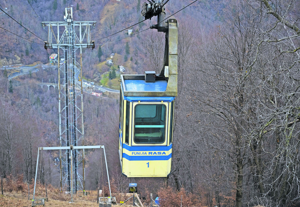 Gli ultimi viaggi della funivia (foto Tipress - Samuel Golay)