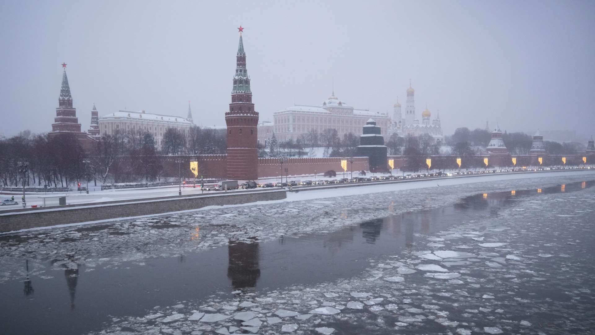 Mosca si lamenta: «L'etichetta di Stato ostile complica il dialogo con gli USA»