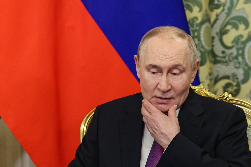 Vladimir Putin e la crisi del petrolio: il futuro dell'economia russa sempre più in bilico