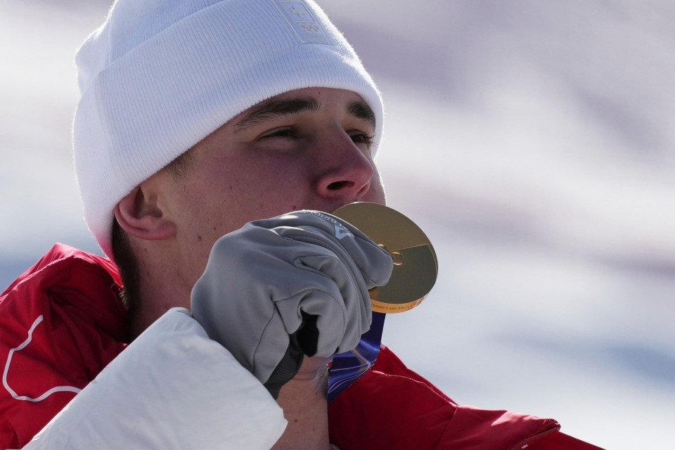 Franjo von Allmen rovina la festa all’Italia, è il nuovo campione olimpico in discesa