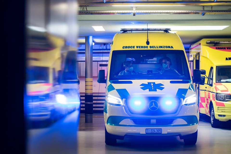 Cade con il monopattino elettrico, gravi ferite per un 36.enne a Bellinzona