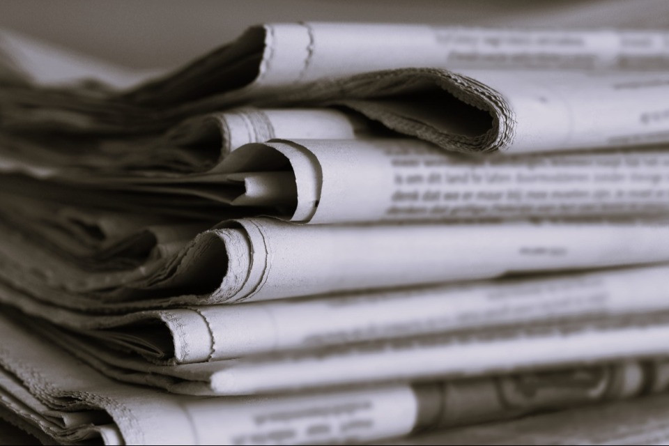 Tra falegnami in sciopero, politica internazionale e tragedie