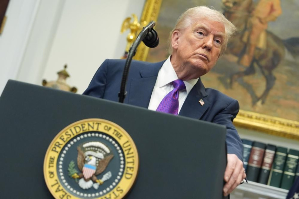 Trump cancella le norme di Obama sul clima