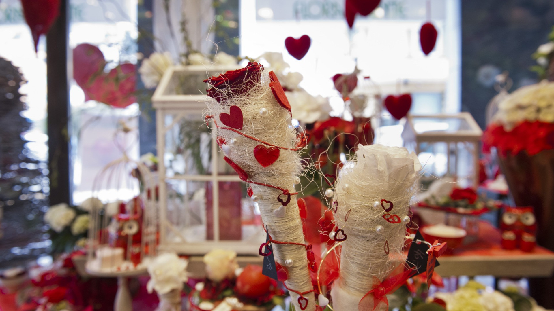 San Valentino tra commercio, sentimenti e smartphone