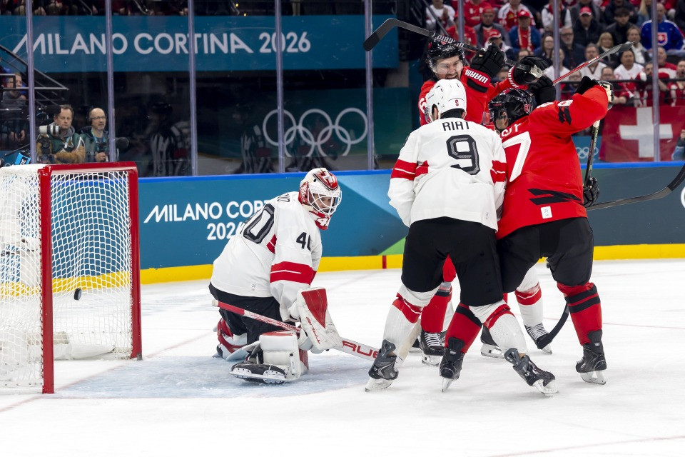 Niente da fare contro gli alieni canadesi