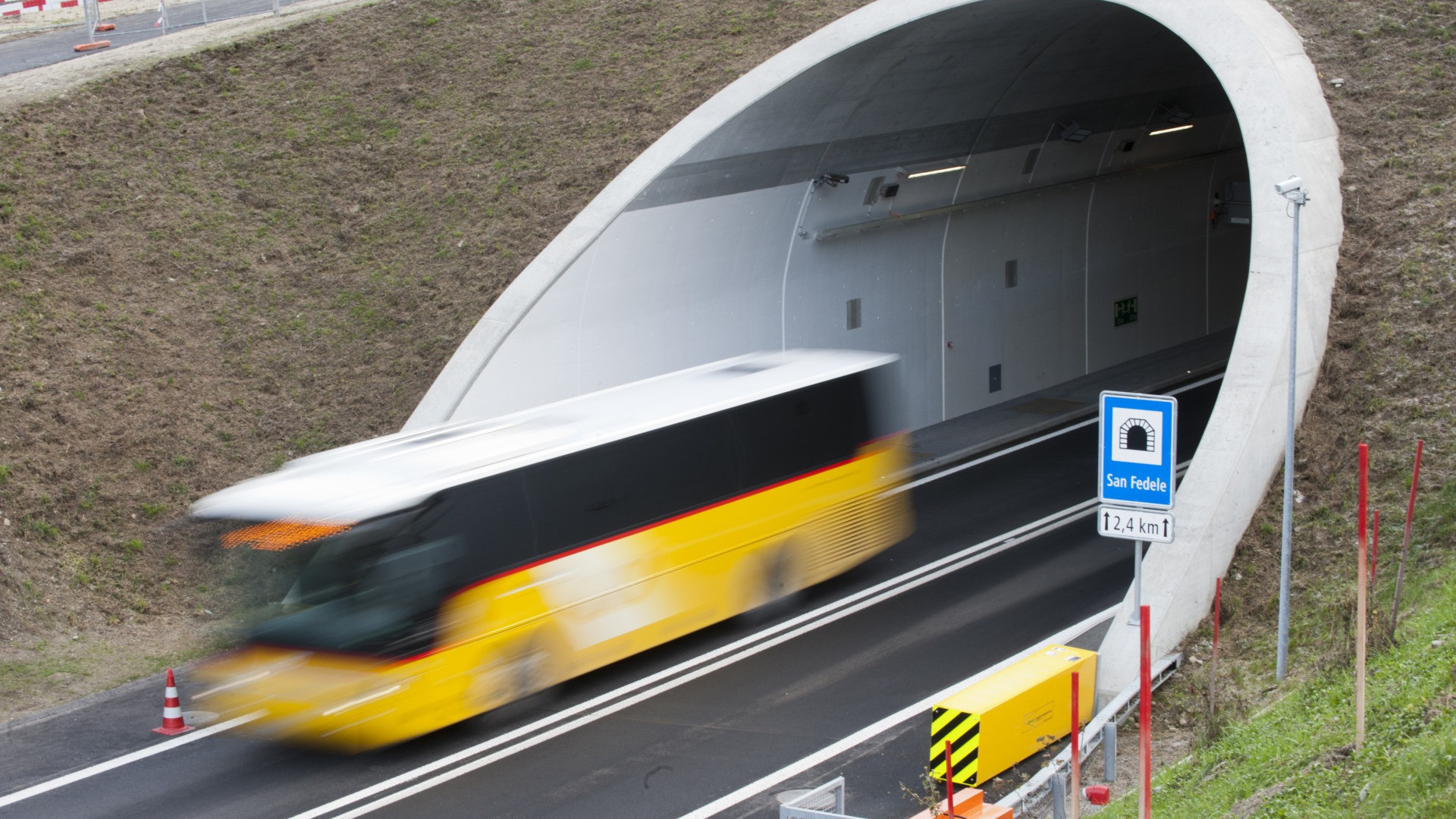 Quei vetri appannati in galleria (un po' ovunque)