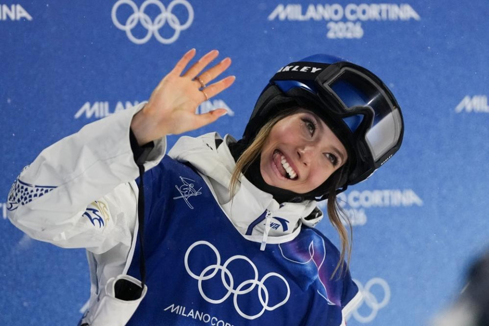 Eileen Gu ride in faccia a un giornalista e replica: «Due ori persi? Una prospettiva ridicola»