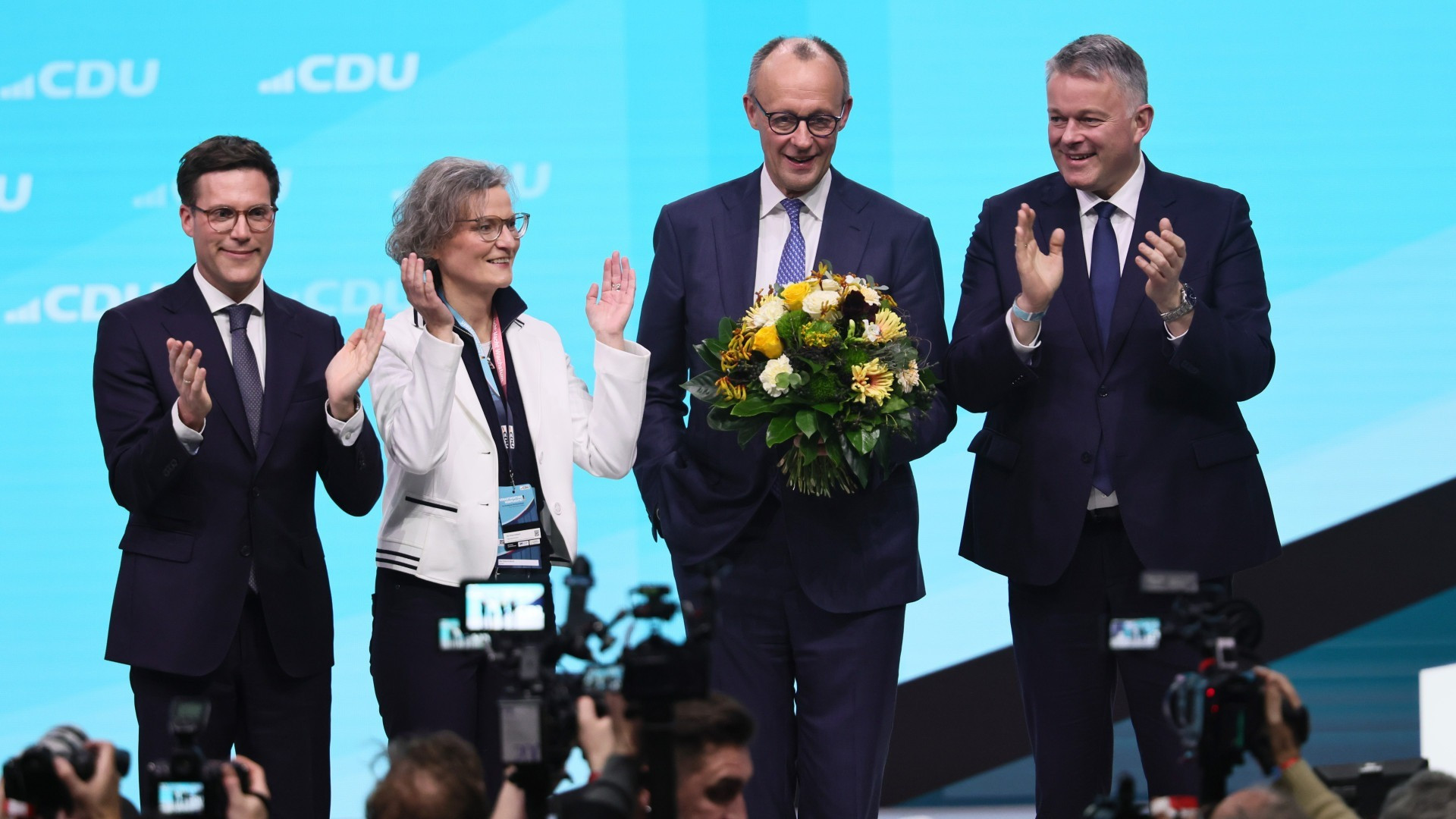 Merz rieletto alla guida della Cdu con il 91% dei voti dei delegati