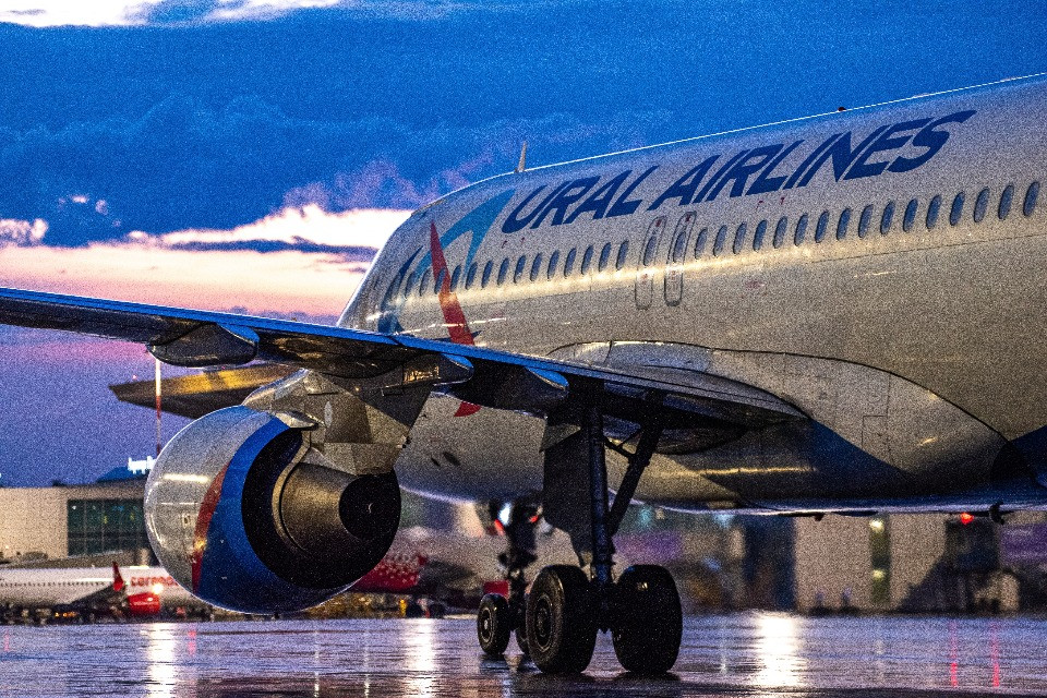 Genio brutale russo o mossa disperata? Ural Airlines vuole estendere la vita degli Airbus oltre la certificazione