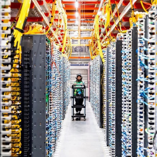 Il Cantone e i rischi dell'intelligenza artificiale