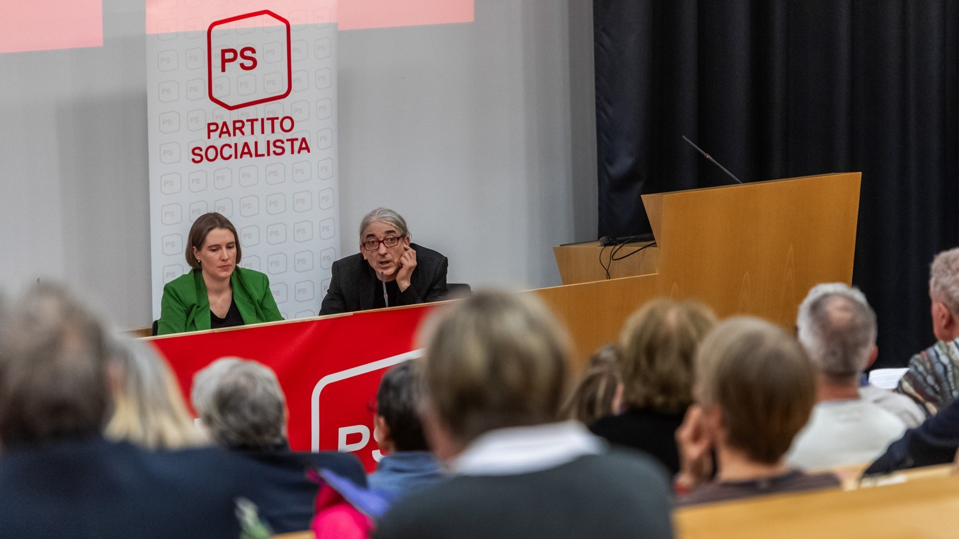 Salario minimo, il sì socialista al compromesso