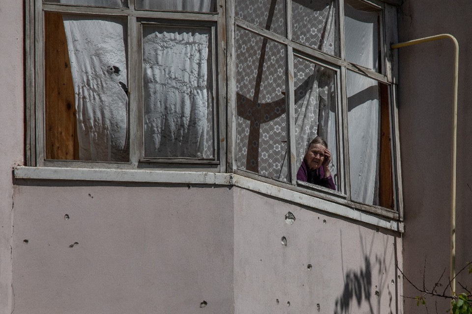 Nuovi raid russi notturni sull’Ucraina, decine di feriti