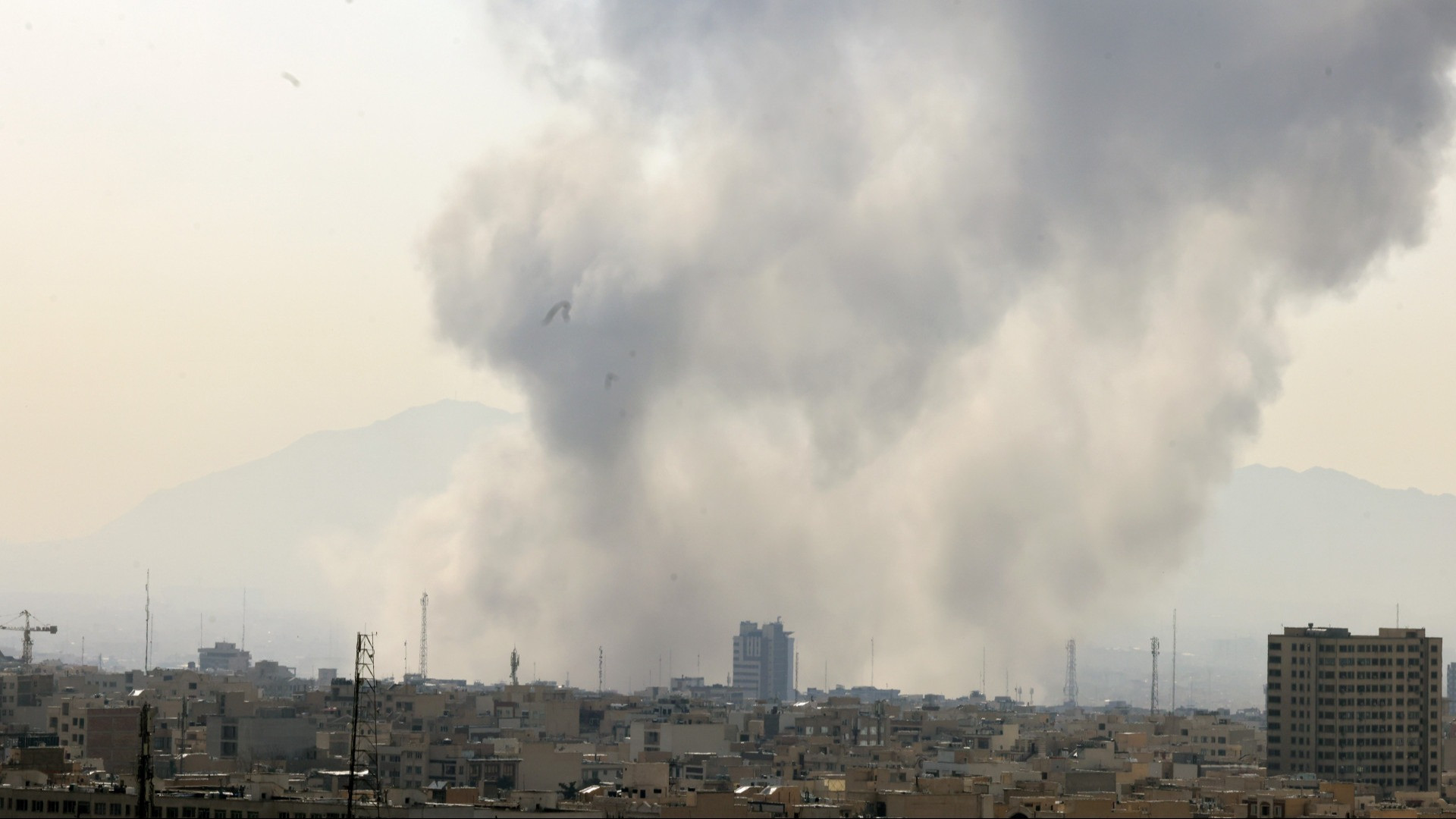 Israele e gli Stati Uniti hanno lanciato un attacco preventivo contro l'Iran